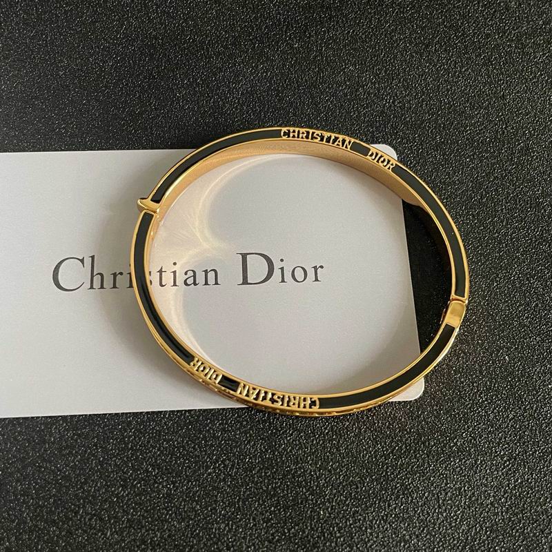 Dior Bracelet 09yxx31